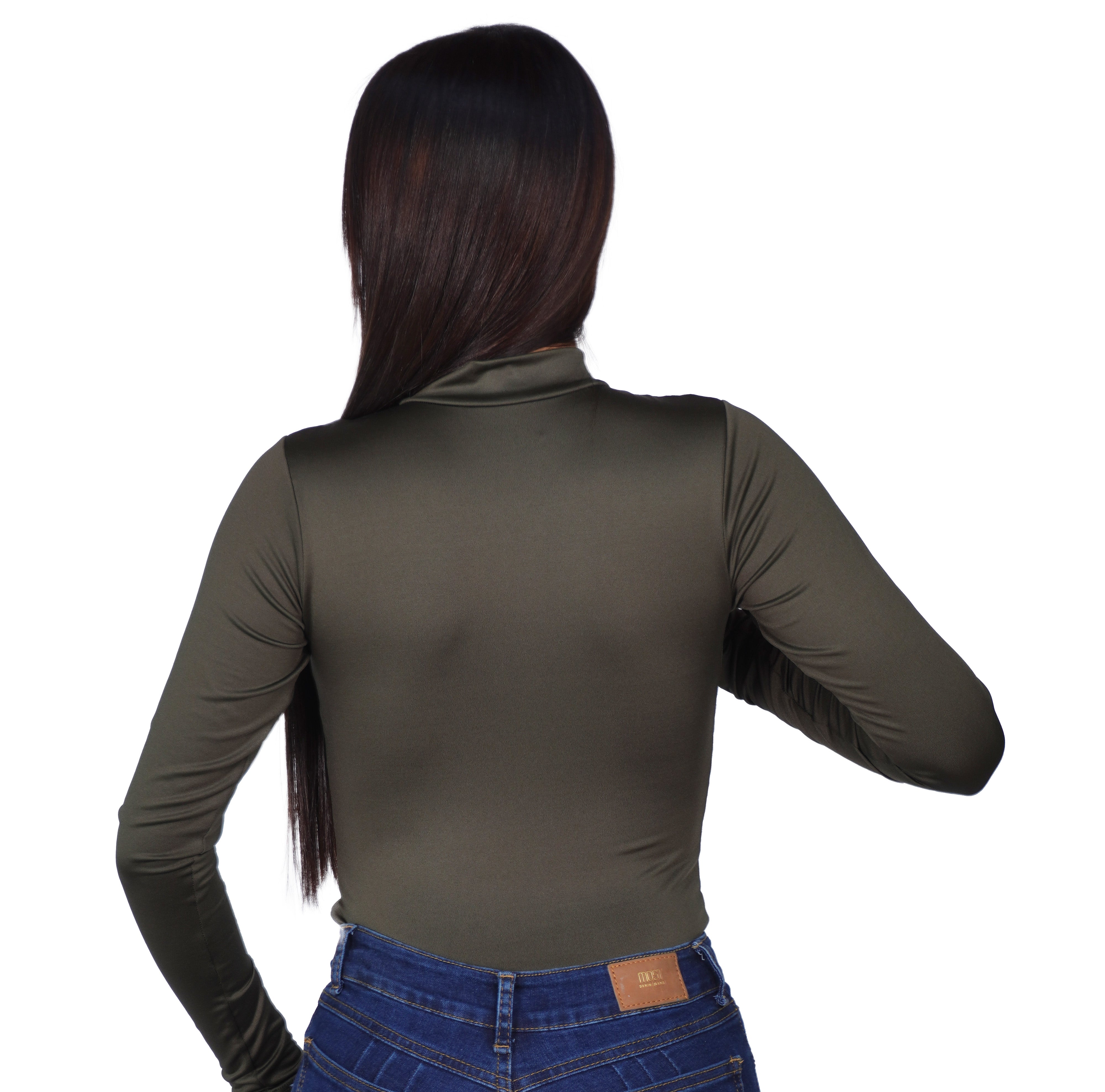BODY_ALASKA_VERDE_MILITAR_5.jpg