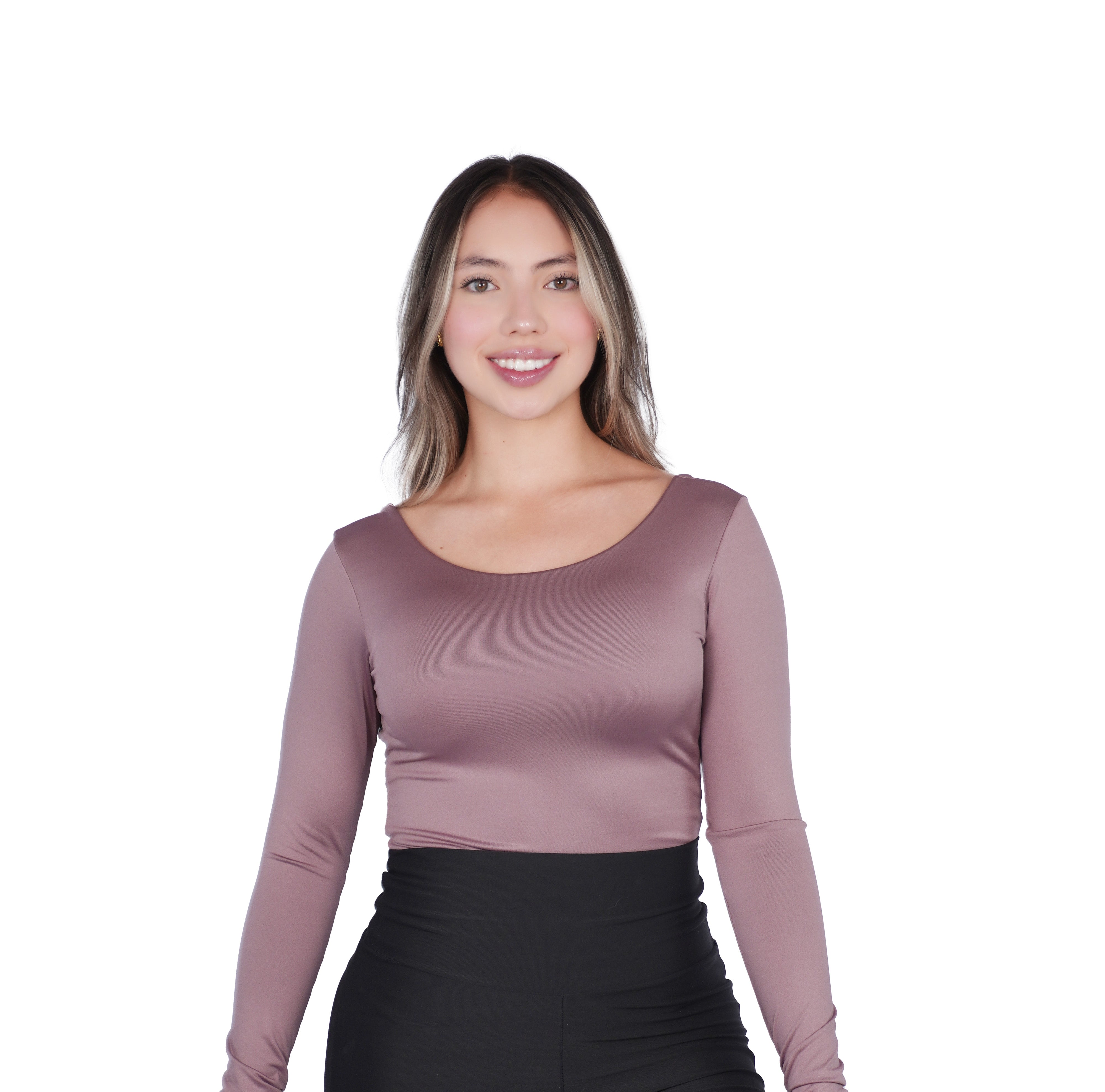 BODY_AMELIA_CAFE_3.jpg