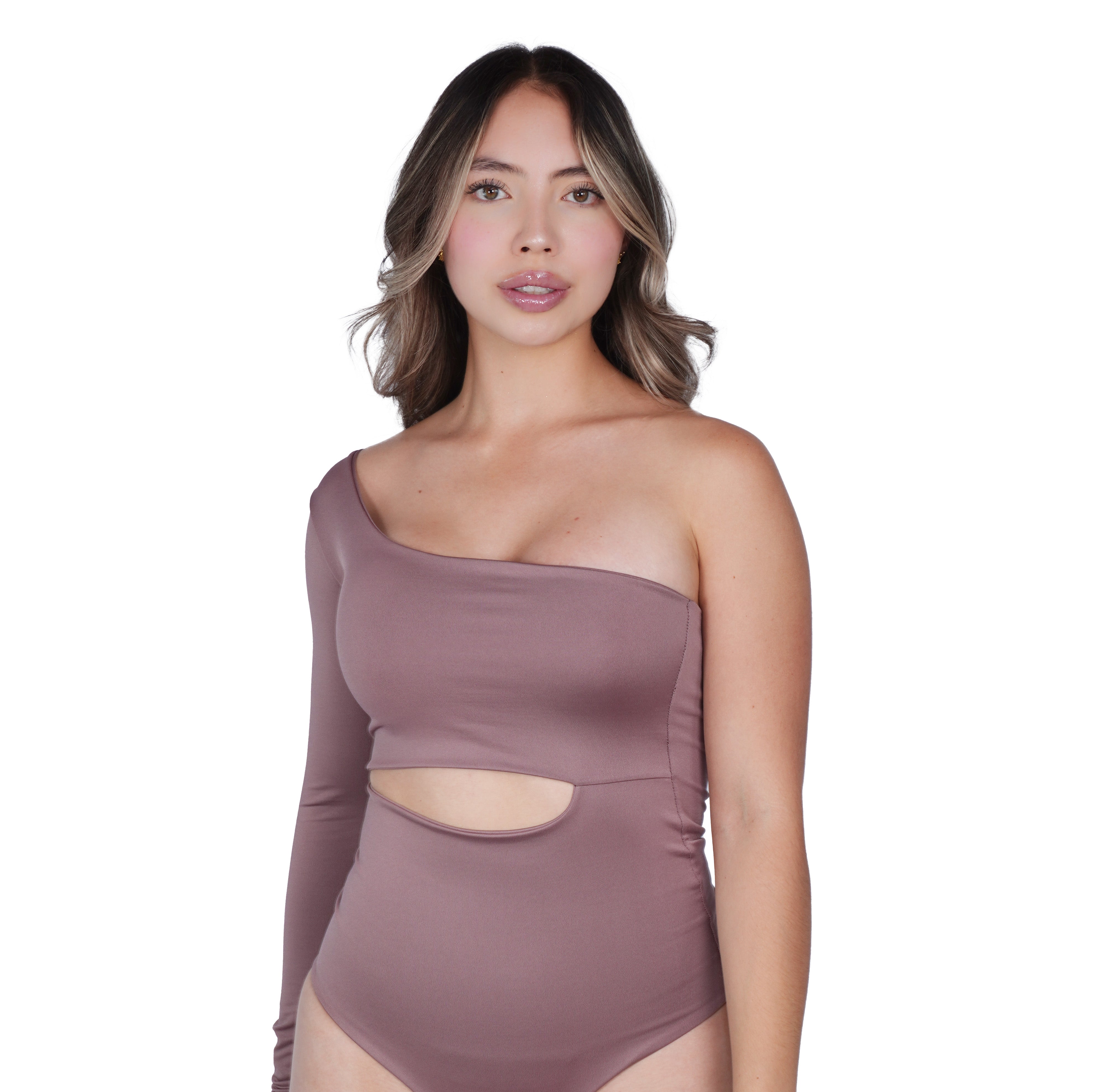 BODY_CELESTE_CAFE_1.jpg