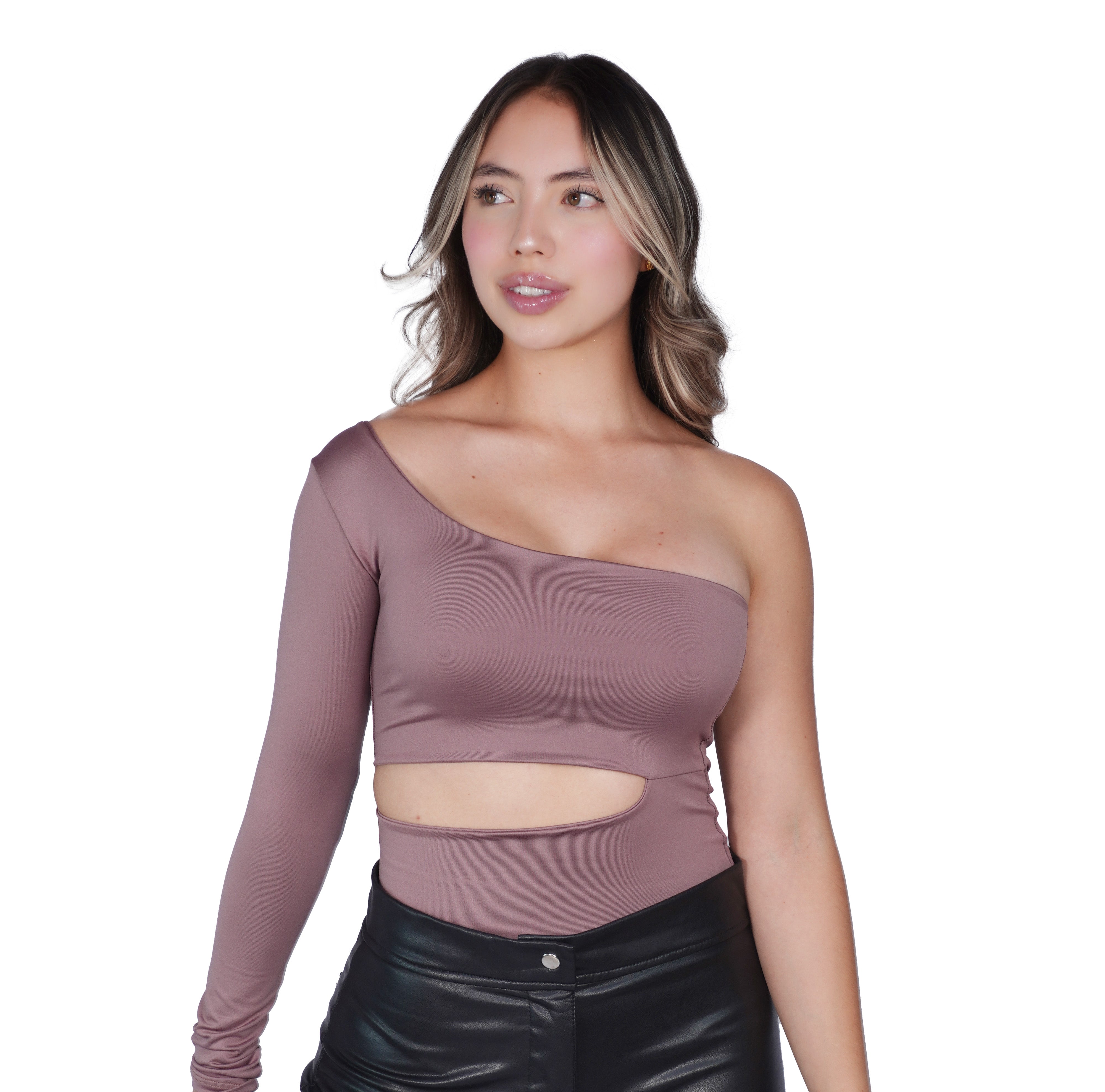 BODY_CELESTE_CAFE_4.jpg