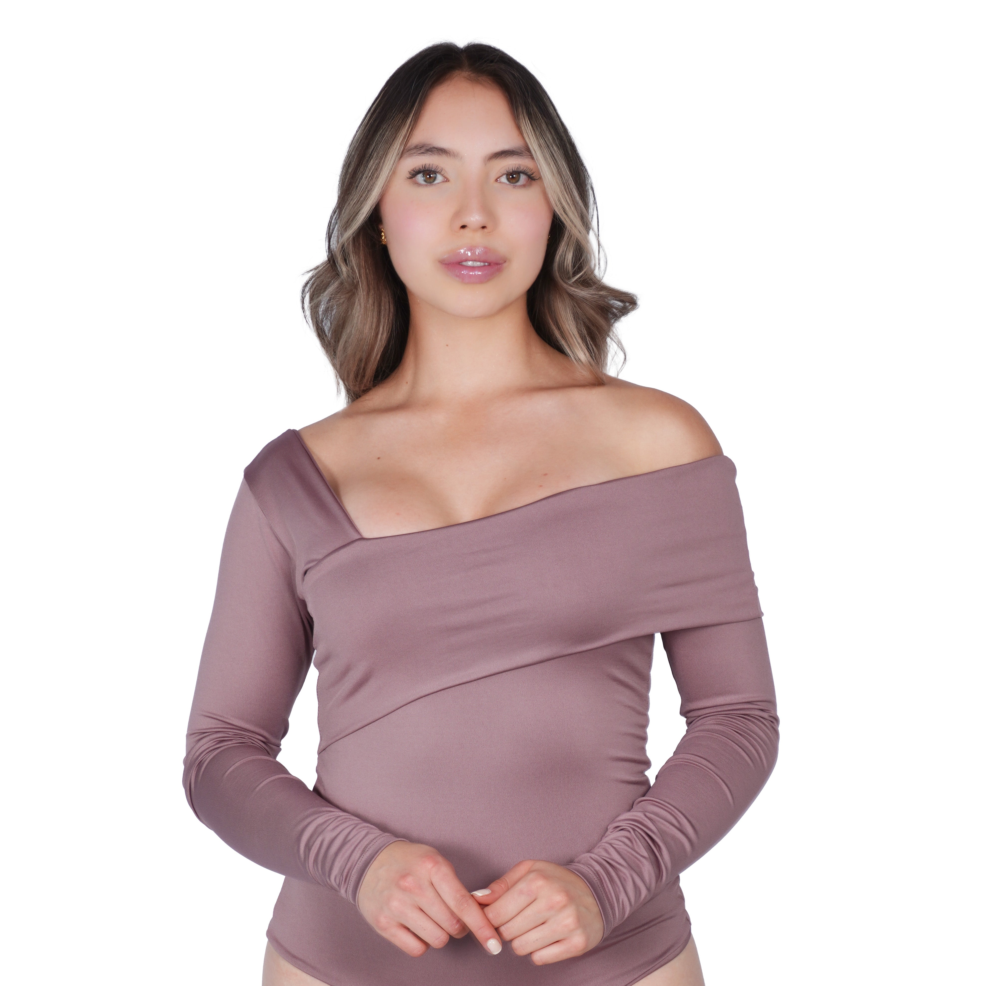 BODY_PAULA_CAFE_1.jpg