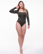 Body Premium Taty Verde Militar