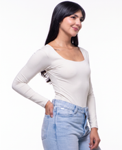 Body Premium Flor Blanco