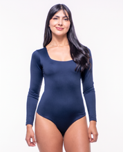 Body Premium Flor Azul Oscuro