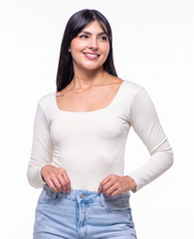 Body Premium Flor Blanco