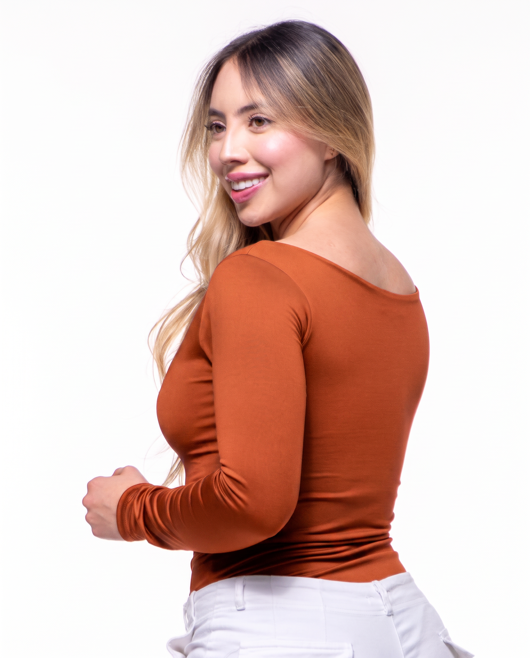 magnific_the-woman-is-wearing-a-da_kLKGSFx16B.png