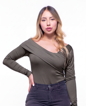 Body Premium Paula Verde Militar